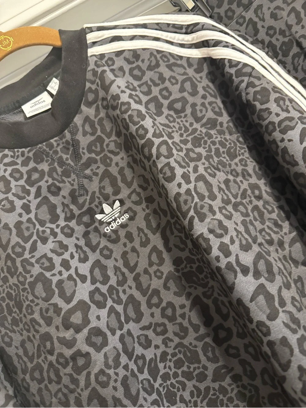 adidas Black & Gray Leopard Print Women’s Set w/ White Stripes (Size in Desc.) - Picture 3 of 6